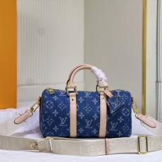 Louis Vuitton Speedy Bags